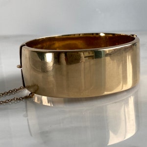 Victorian 9K Gold Engraved Bangle Bracelet - Etsy