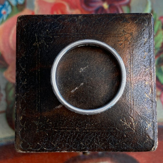 Vintage Engraved Platinum Band Ring - image 10
