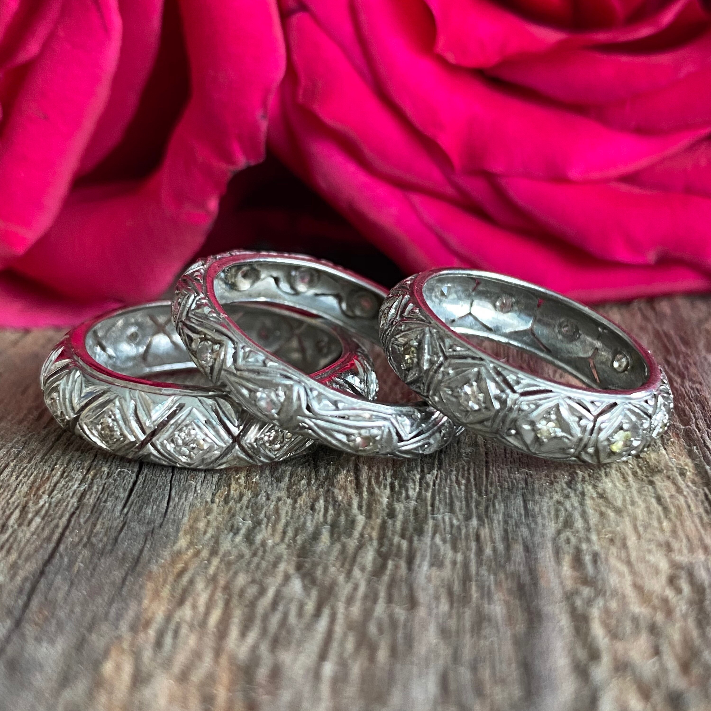 ヴィンテージ プラチナ ダイヤモンド エタニティ リング - Etsy 日本 ヴィンテージ プラチナ ダイヤモンド エタニティ リング - Etsy 日本