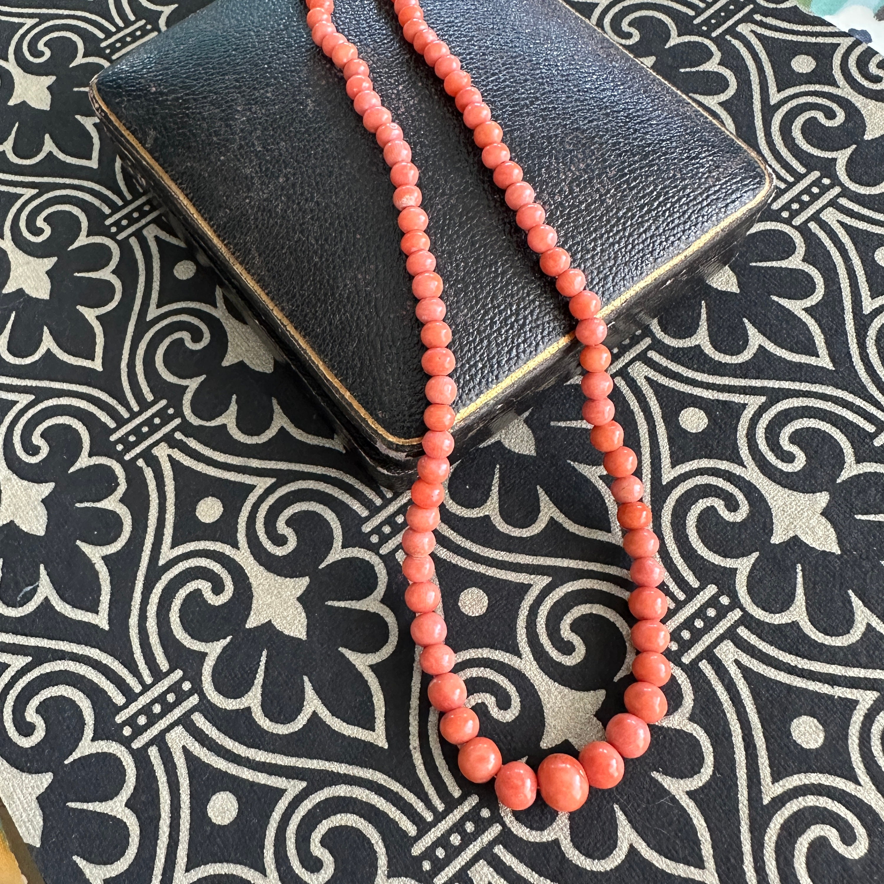 Collier Ancien En Corail Véritable Art Déco - Pour Jeune Fille - Longueur 36-40 Cm - Parfait état