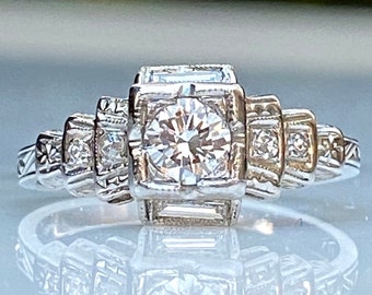 Art Deco Diamond & 18K White Gold Engagement Ring