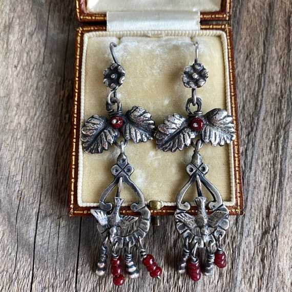 Vintage Silver Bird & Flower Chandelier Earrings - image 6