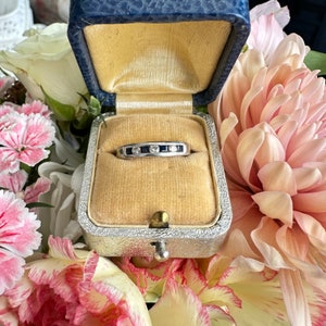 Vintage Blauer Saphir Diamant Platin Ring Band