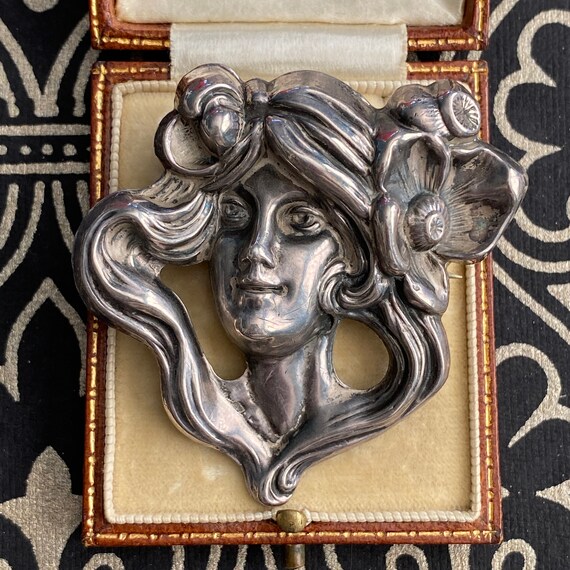 Art Nouveau Lady Sterling Brooch Pin - image 8