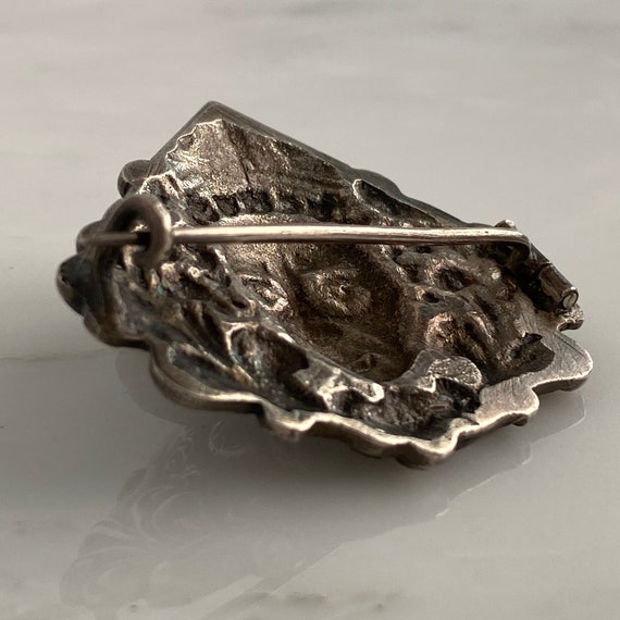 Unusual Vintage Silver Roman Style Brooch - image 9