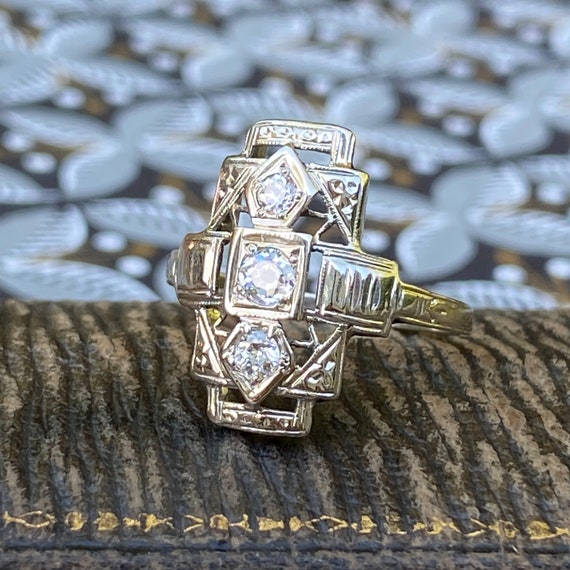 Art Deco Diamond 14K White Gold Ring - image 3