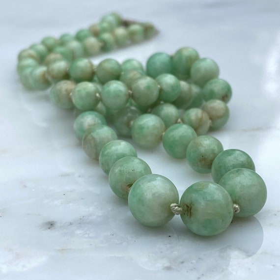 Vintage Beaded Necklace