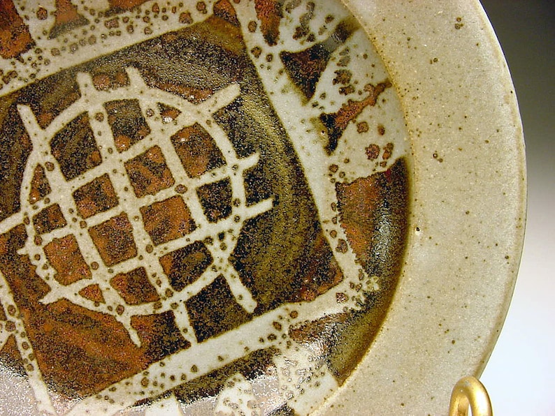 Listed MCM Studio Potter Patrick Kennedy wax-resist design STUDIO pottery low bowl SIGNED