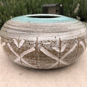 Vaso in ceramica firmato MCM degli anni '60 di Mercer G. Ryan