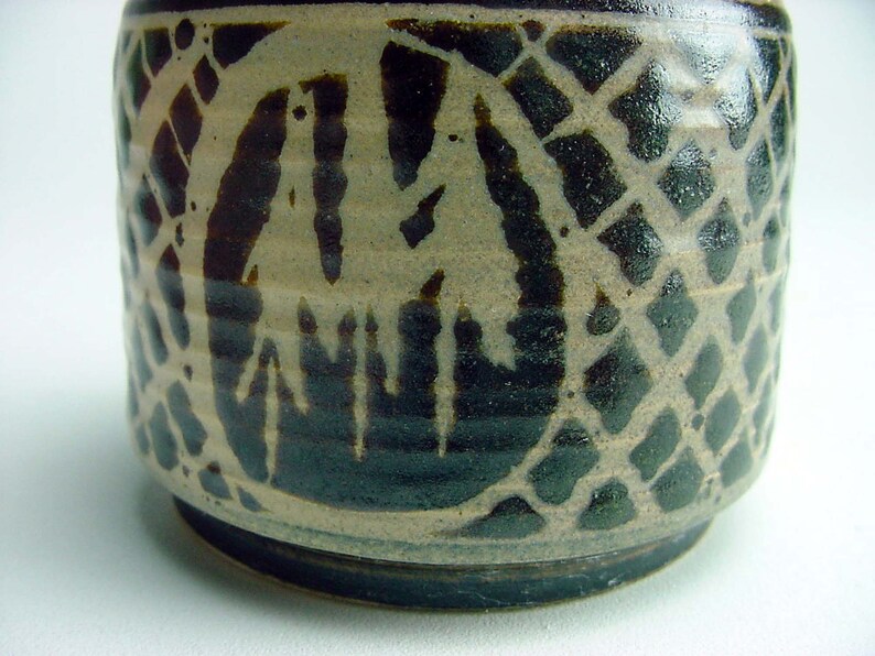 MCM original 1964 Listed Artist Marjory Zoet Bankson Wax Resist Glazed Bottle Vase SIGNED Louis Mideke Protege