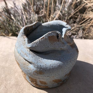 Vintage Robert Newton Pottery Vase: MCM Studio Art, Signed