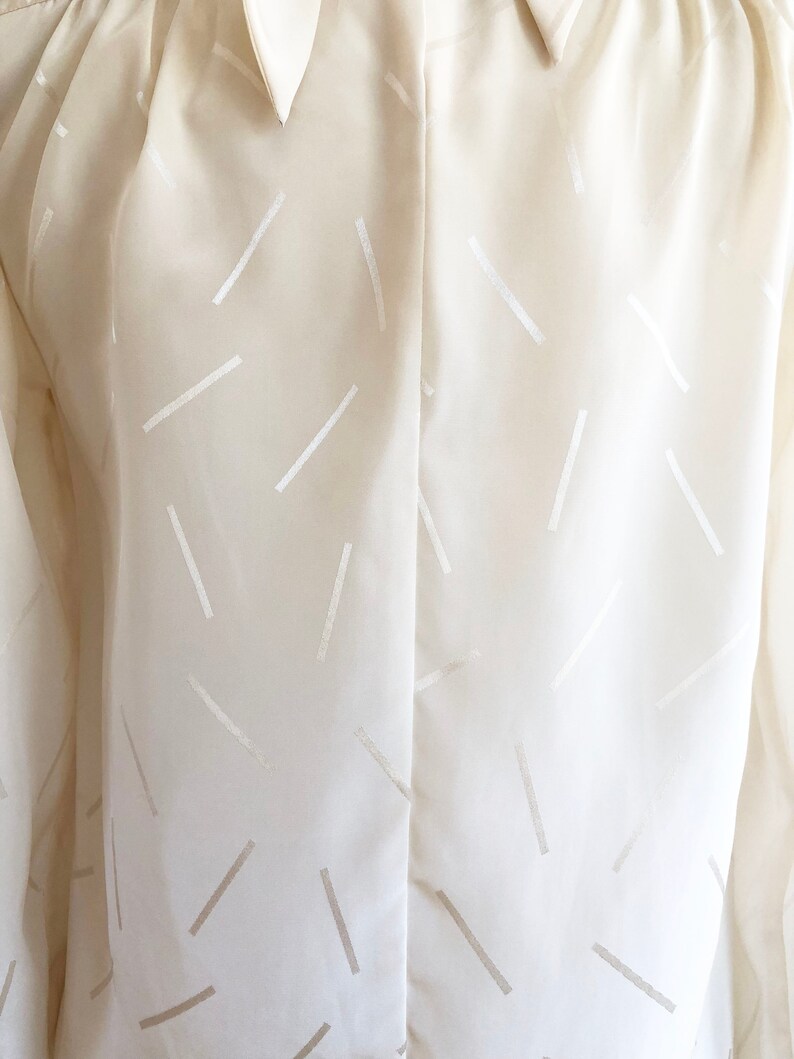 80s Secretary Blouse Laura and Jayne Bow and Pattern Cream White