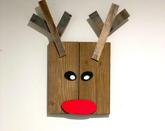 Reindeer Wall Sign - Rustic wood