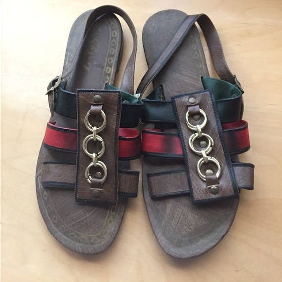 Vintage TAIWAN Sandals (7.5) - Gem