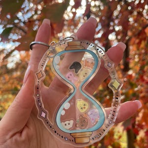 Ateez Cromer Aniteez acrylic shaker keychain