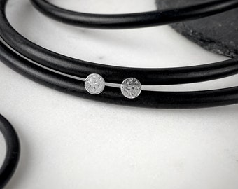 Pendientes de plata esterlina Small Circle Stud / Full Circle Collection / Pendientes de poste pequeño / Joyas de plata texturizada