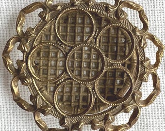 Vintage HOLLYWOOD REGENCY CELESTE 6 Tube Lipstick Holder, Mid Century Gold Toned Ornate Vanity Storage