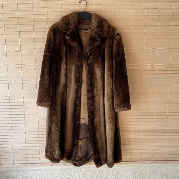 1940-50s REAL Brown FUR COAT Turano & Weinstein Shearers/Dyers, Animal Fur, Classic Long Brown Coat, Women's Size S-M, Perfect for Cutting