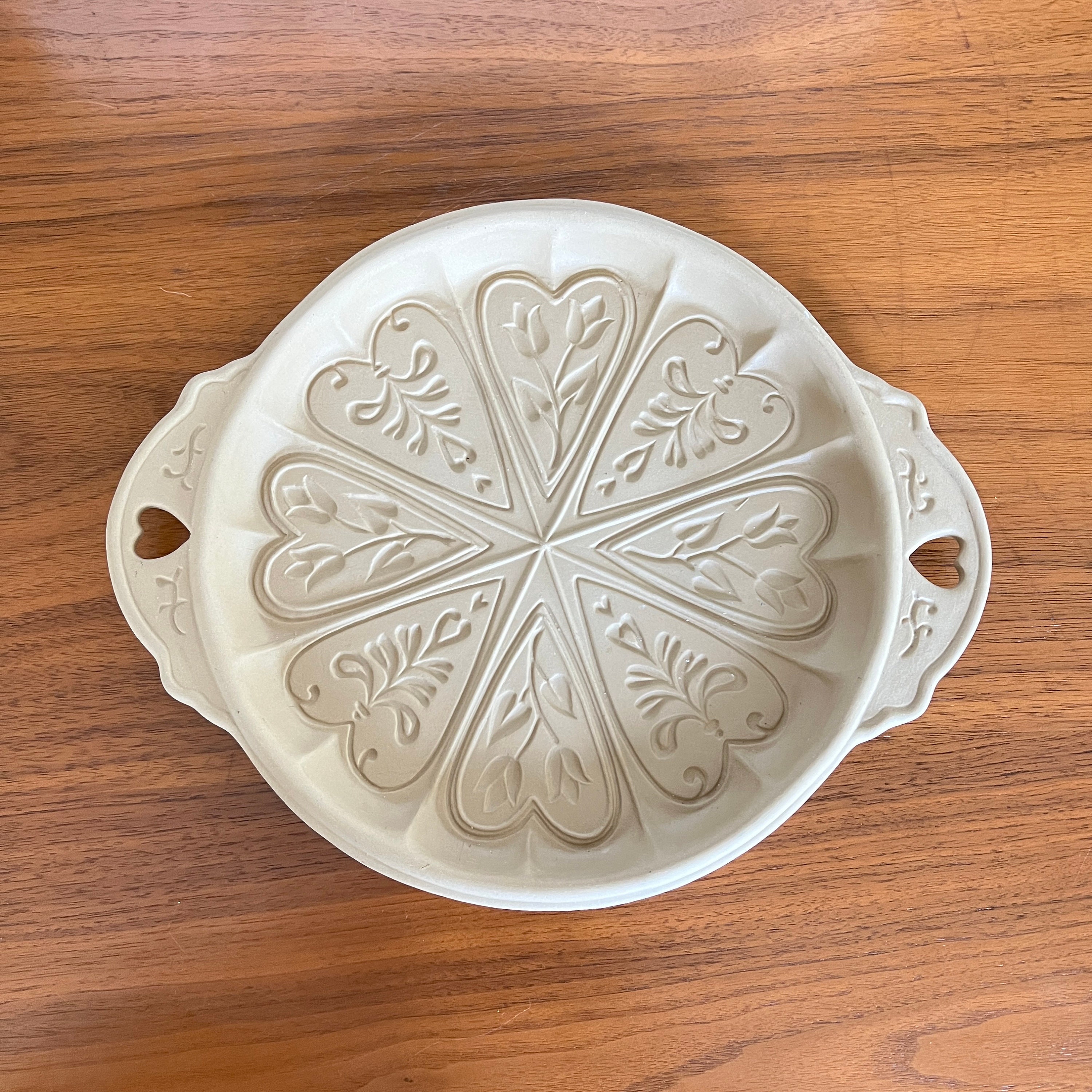 Stoneware Shortbread Pan