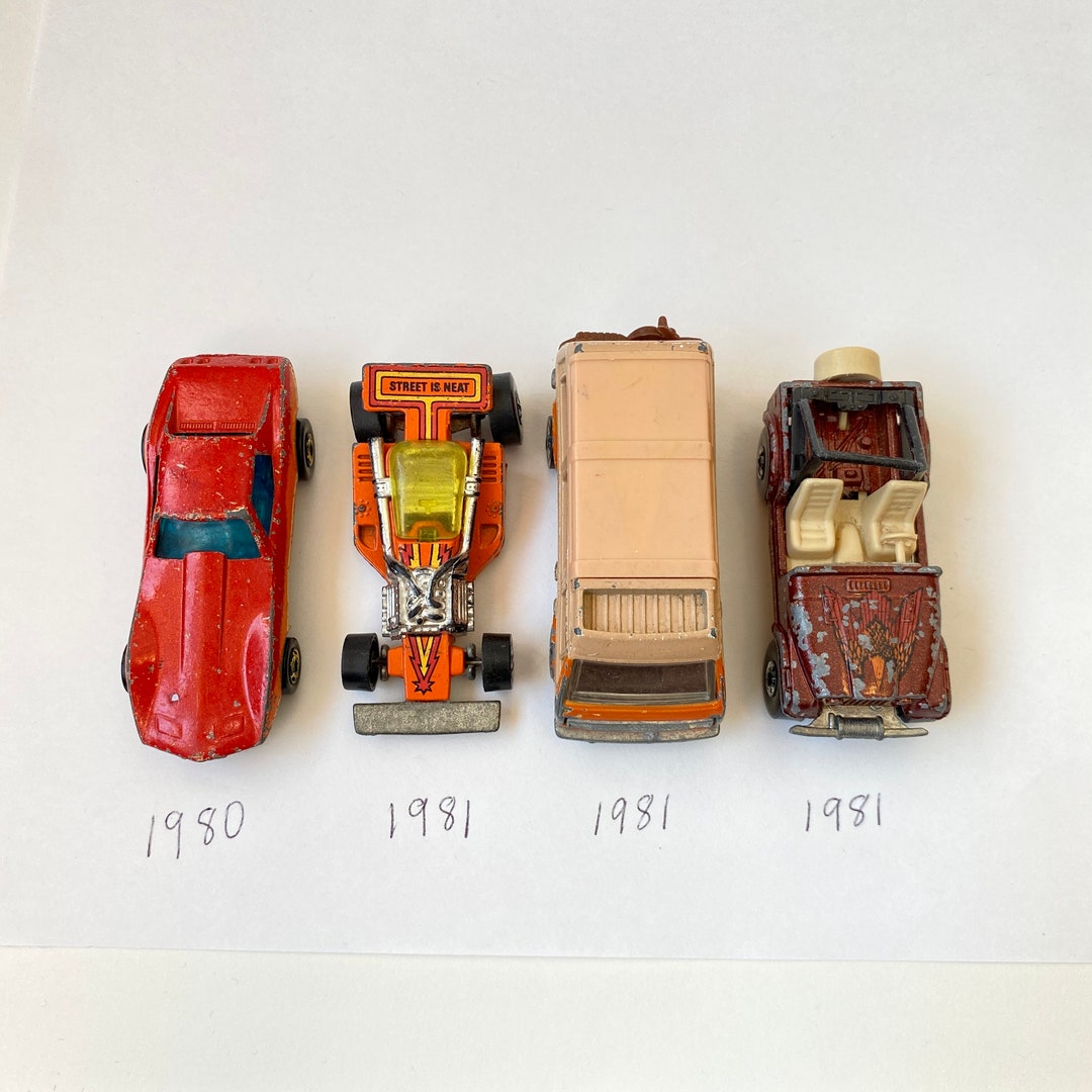 ミニカー 1981 Hot Wheels SUPER VAN 1981 HOT WHEELS SUNAGON VW Bus Camper With pop Up Top Mattel
