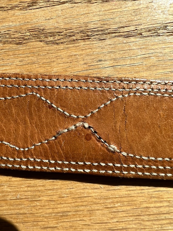 Vintage GENUINE LEATHER Belt, Detailed Stitching … - image 10