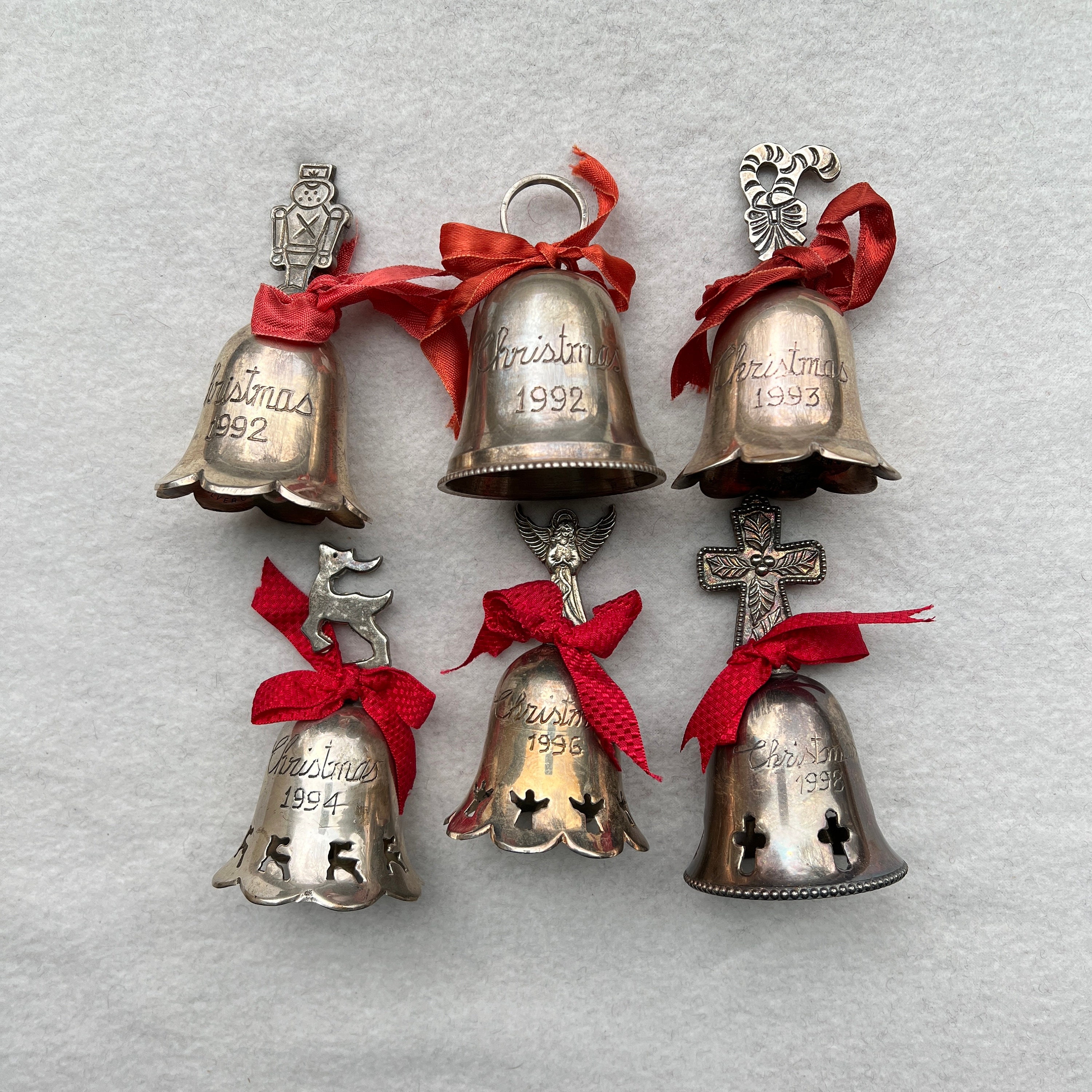 u*i様 1987 Christmas Bell Reuge オルゴール Amazon | クリスマスベル