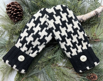 UPCYCLED WOOL Sweater MITTENS Houndstooth Design, Black and Winter White, Fleece-Lined, Button Cuffs, Recycled Gift for Women or Teen Size M