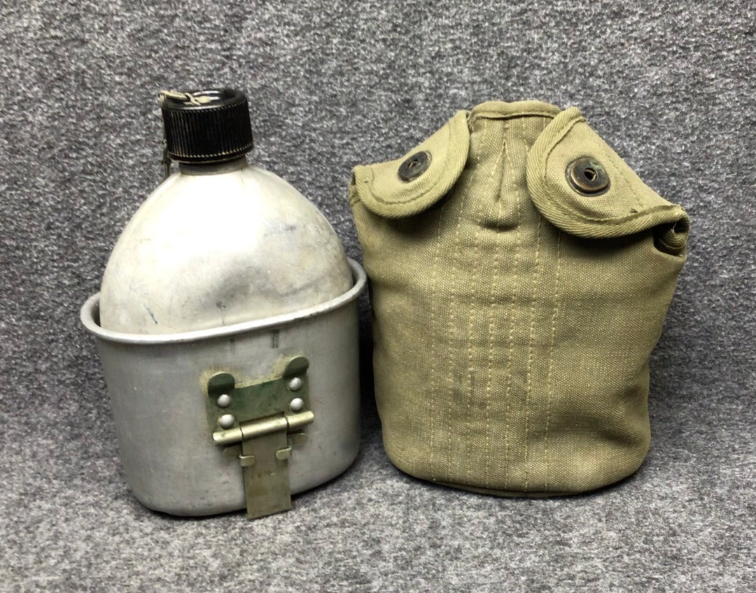 WWII Canteen 1942/cover 1945/cup Excellent/des Moines Glove Etsy