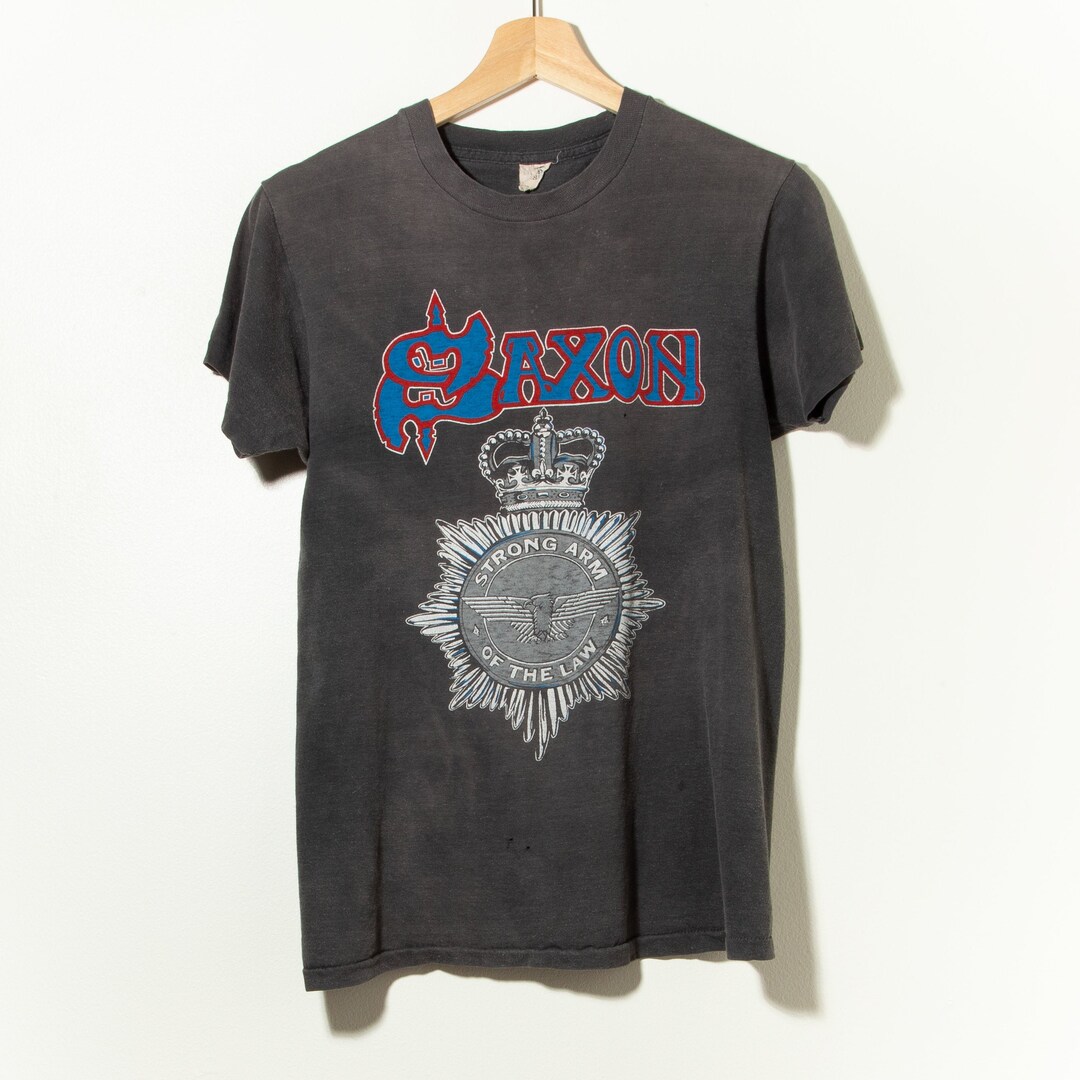 Vintage 1980s Saxon Strong Arm of the Law Graphic Band T-shirt 
