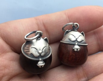 Vintage Sandalwood Kitten Charm: Sterling Silver Inlay Pendant