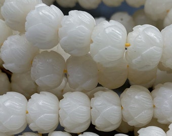 Natural White Bodhi Lotus Beads: DIY Jewelry Making, Buddha Necklace