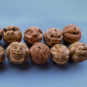 Peachwood Carved Chinese 12 Zodiacs Round Beads 20 mm 15 mm,Natural Wood Beads,DIY Jewelry Beads ,Prayer Beads,Mala Beads,Yoga Beads