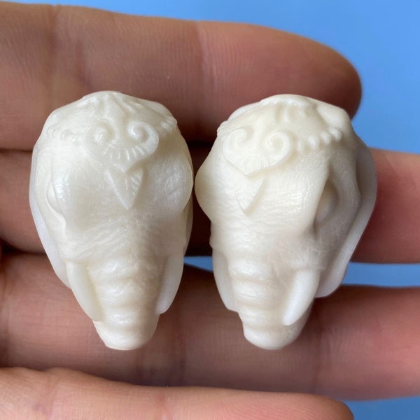 1 PC Natural Tagua Nut 3 Holes Elephant Engraved Guru Beads 29-30 mm,Ganesha Beads,Xangsane Beads,Buddhism Beads, DIY Accessory