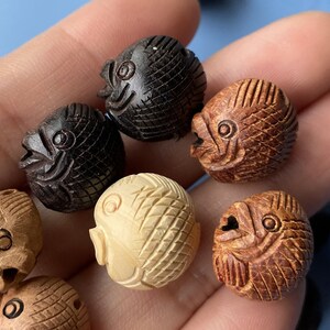 4 PCS  Boxwood Peachwood Double Sides Carved Fish Beads 16*13 mm,Wood Spacer Bead,Prayer Bead,Mala Bead,DIY Jewelry Making Accessory