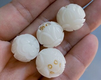 2pcs Natural White Bodhi Lotus Beads: Art Project Supplies (16mm 18mm 22mm)