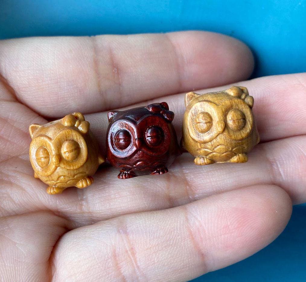 彫刻入り天然木製フクロウビーズ、ビーズ細工用品（17×15mm） - Etsy 日本
