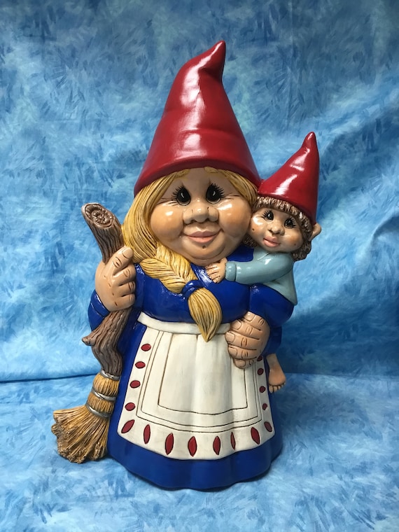Mama Gnome, Momma Gnome and Child, Gnome, Ceramic Gnome
