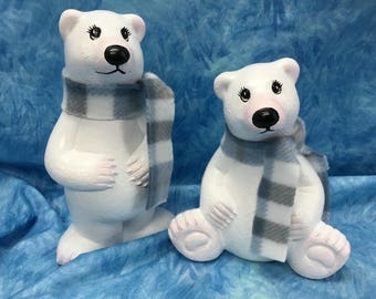 Vintage Zsolnay Porcelain Polar Bears Figurine: Géza Nikelszky