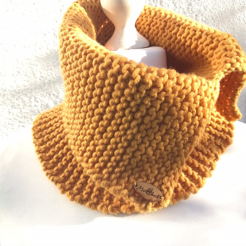 Chunky Knit Cowl / Snood / Scarf / Infinity Scarf / Unisex / Handknit / Handmade / Gift / Merino Wool / Man / Girl image 3