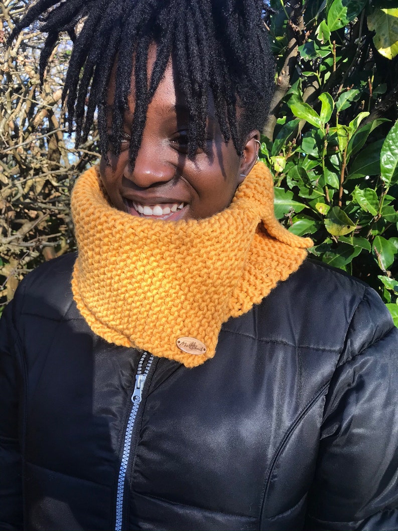 Chunky Knit Cowl / Snood / Scarf / Infinity Scarf / Unisex / Handknit / Handmade / Gift / Merino Wool / Man / Girl image 2