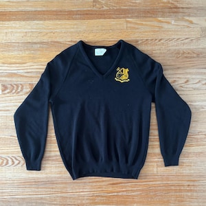 Vintage School Sweater Band Crest Made in Canada Size Medium