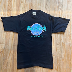 Vintage 80s / 90s Hard Rock Cafe T-Shirt Acapulco Mexico Size Small neon