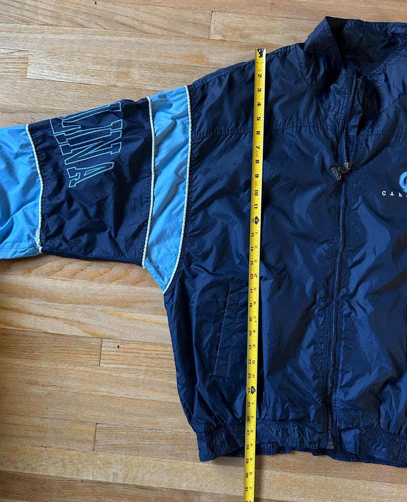 Vintage 90s Starter Windbreaker Nylon Jacket University of North Carolina Tar Heels Size XL *hole on bottom back* image 6