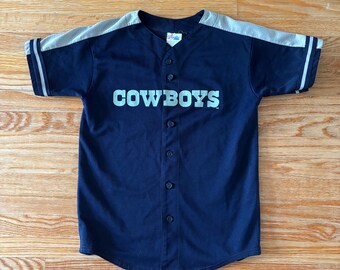 thumbnail image 2 of Custom Sewn Ed Too Tall Jones Dallas Cowboys Jersey – Blue, Stitched Letters – Unbranded 2 of 2