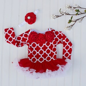 Red and white dress...baby girl dress...newborn dress....Christmas dress...onepiece dress