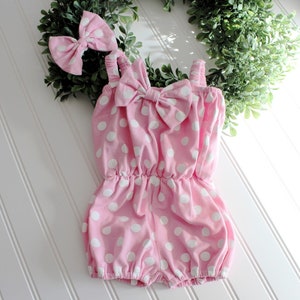 Soft pink baby girl romper..rompers for girls..1st birthday outfit..Cotton romper