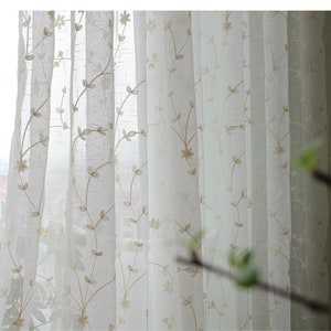 Rideaux personnalisés branches de feuilles de vigne crème brodées sur tissu de voilage en lin blanc, panneau de rideau de campagne, décalcomanie de salon