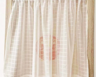 Linen Cafe Curtains (2 Panels): White Grid Print, Ruffle Rod Pocket