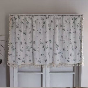 Linen Cafe Curtains (2 Panels): Green Branches, White Flowers, Tassel Trim