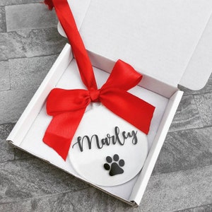 Personalised pet bauble, dog tree ornament, personsalised cat bauble, paw print bauble, pet christmas gift, pet name tree decoration image 1